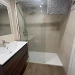 Moderno Centrico Con Piscina Y Parking شقة