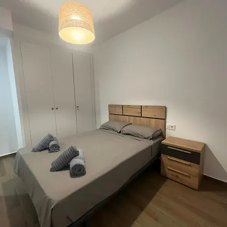 Moderno Centrico Con Piscina Y Parking Denia